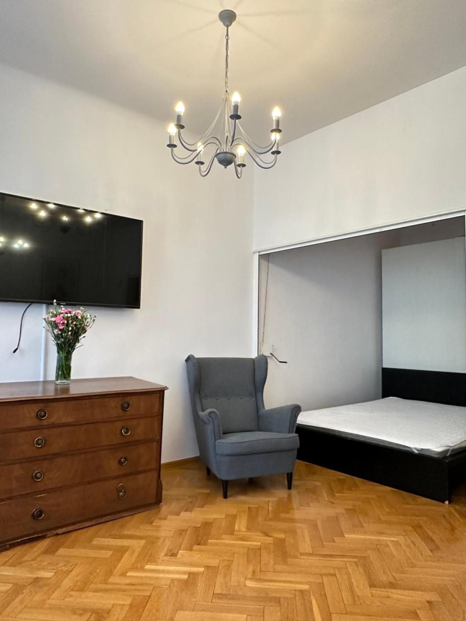 Charming Apartment At Old Town وارسو المظهر الخارجي الصورة