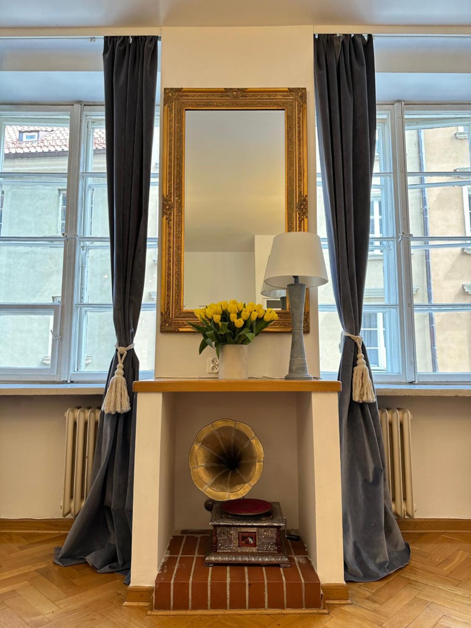 Charming Apartment At Old Town وارسو المظهر الخارجي الصورة